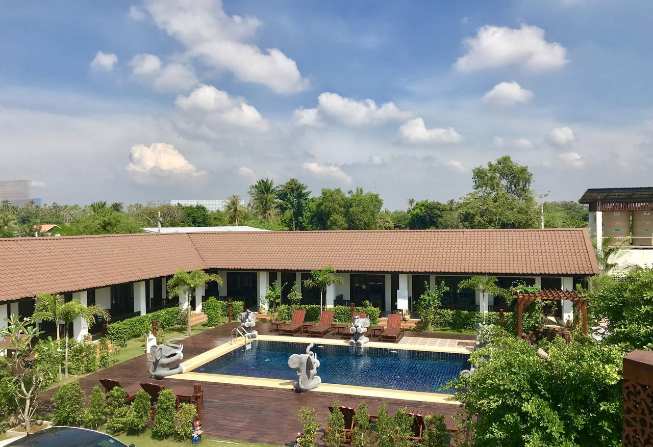 Oyo 837 Baan Kiang Nam Resort Банг Ламунг Екстериор снимка