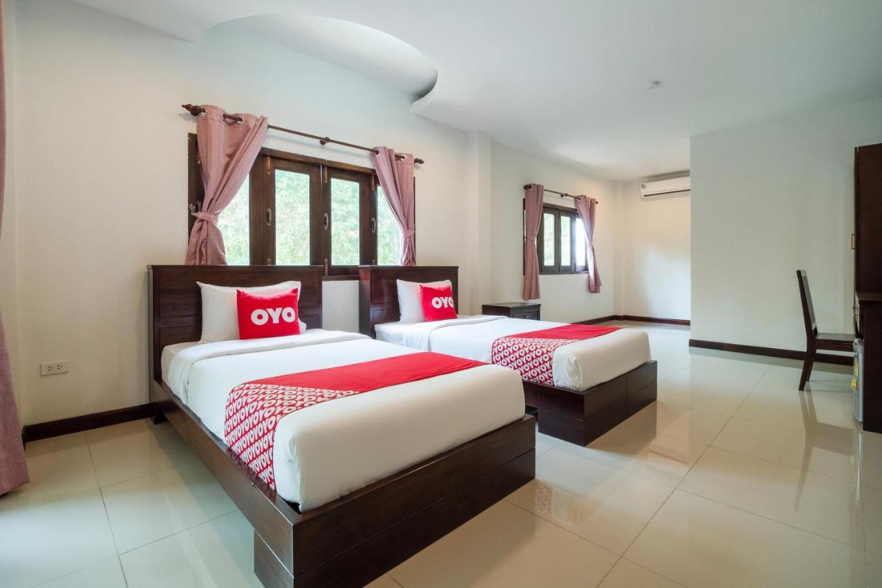 Oyo 837 Baan Kiang Nam Resort Банг Ламунг Екстериор снимка