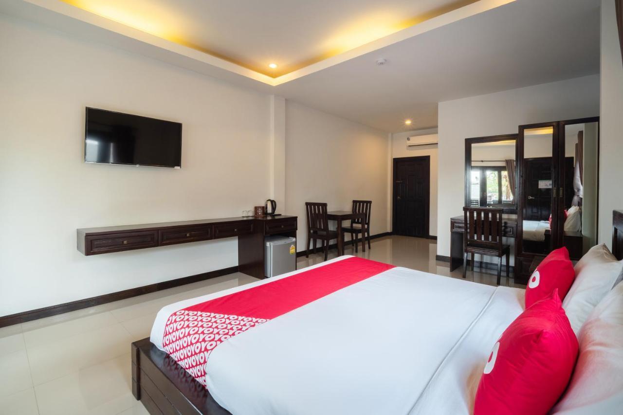 Oyo 837 Baan Kiang Nam Resort Банг Ламунг Екстериор снимка